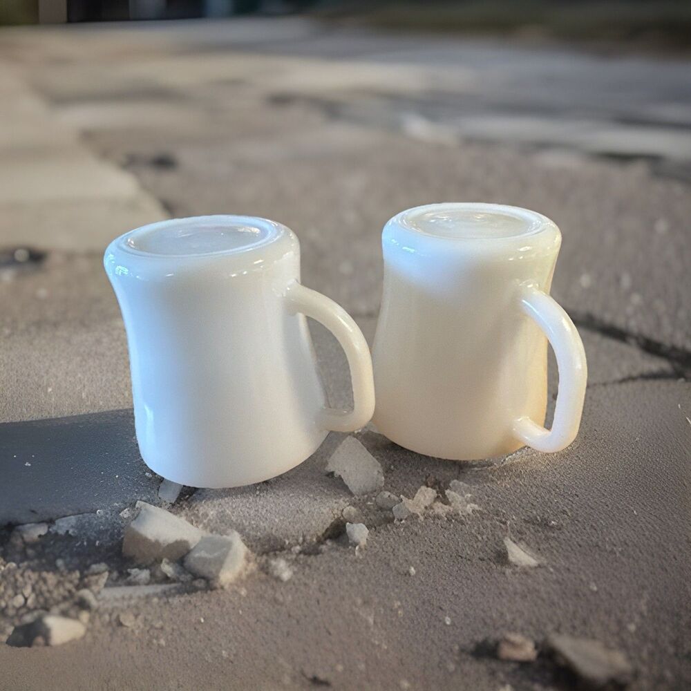 Vintage Federal Milk Glass Coffee Mugs Set Of 2 White D Handle Made In USA